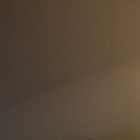 Meet your Posher, Cris - Picture 1 of 1